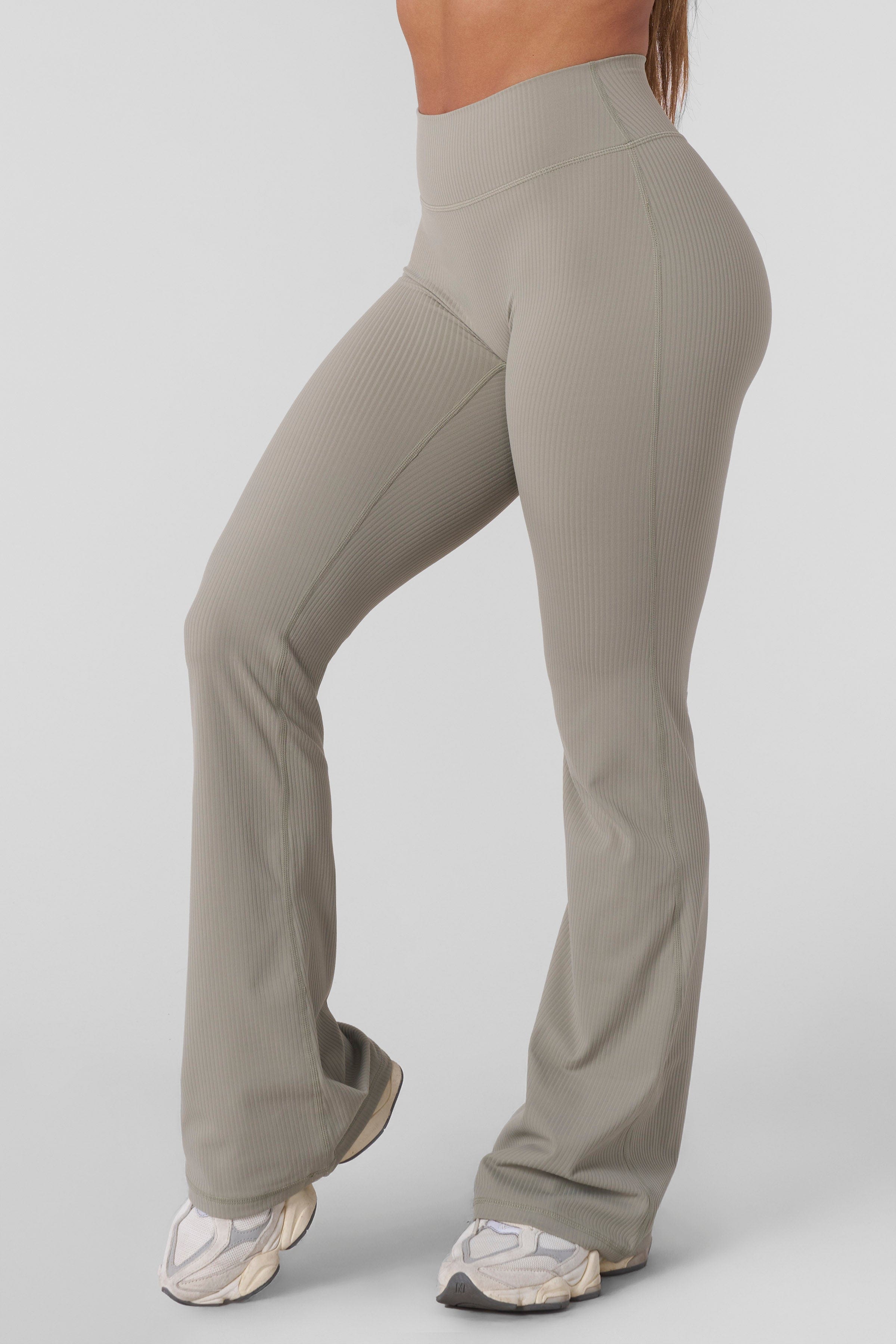 W269 Luna Flare Leggings